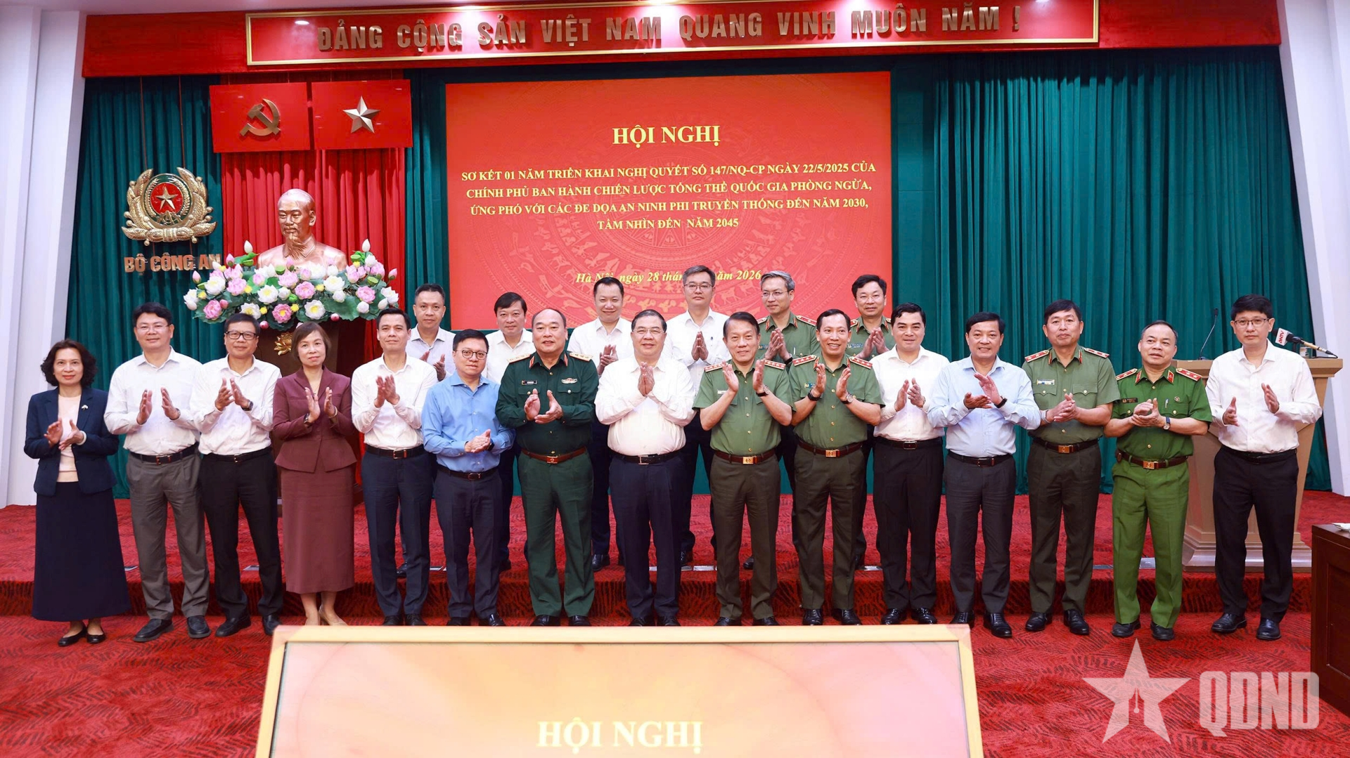 Chủ động ứng phó những vấn đề về an ninh phi truyền thống